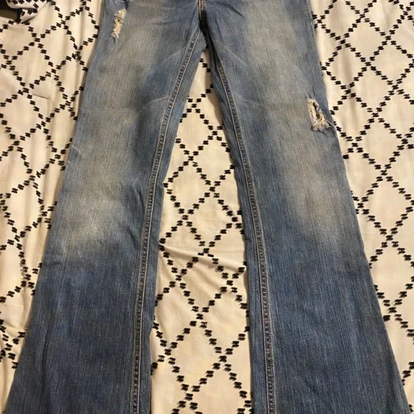 Jeans - Picture 2 of 3